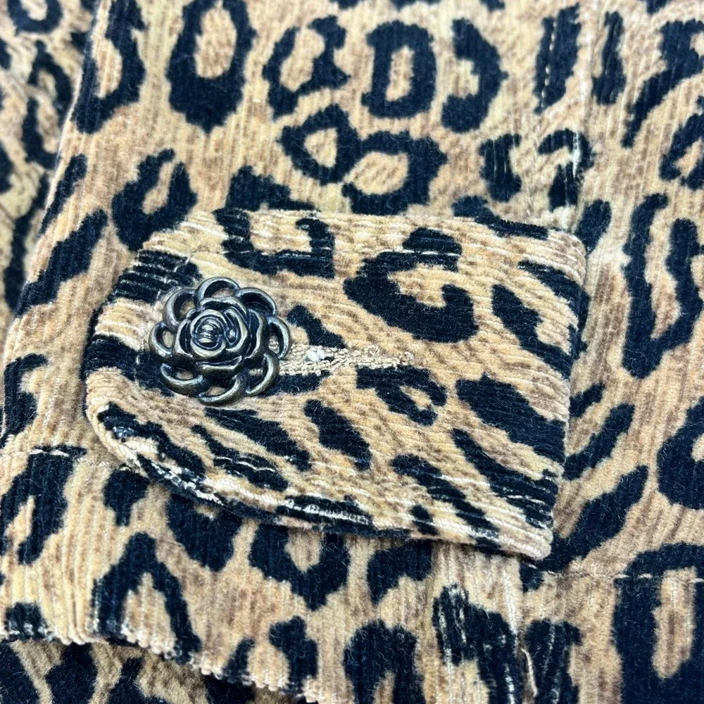 Kikit Jeans Leopard Print Corduroy Cropped‎ Swing Jacket Rose Button Detail